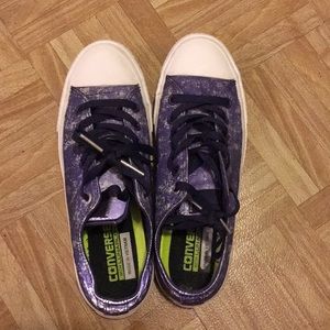 Purple low top converse with lunarlon